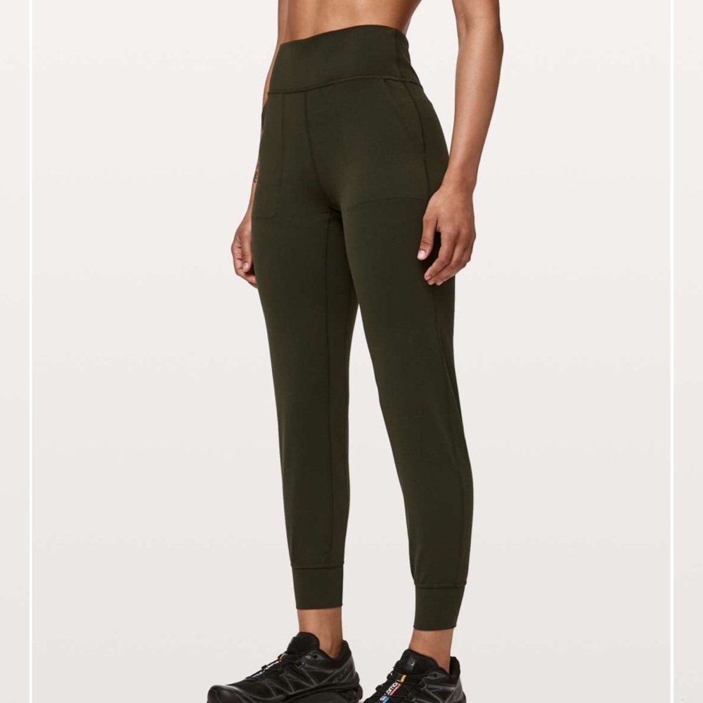 Lululemon Align Jogger 28’